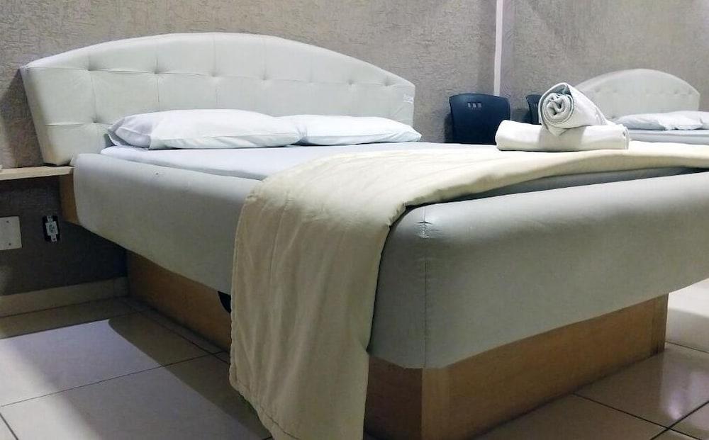 טגואטינגה Dok Brasilia Hotel Unidade Aguas Claras מראה חיצוני תמונה
